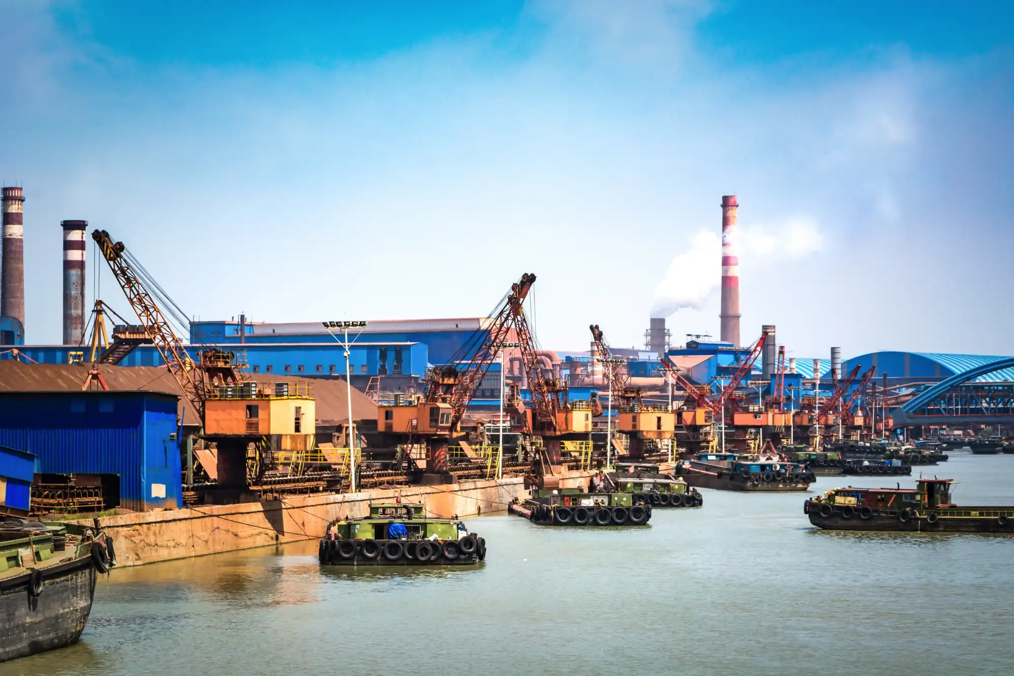 Oil & Gas - Pipelines, coatings and EPC solutions